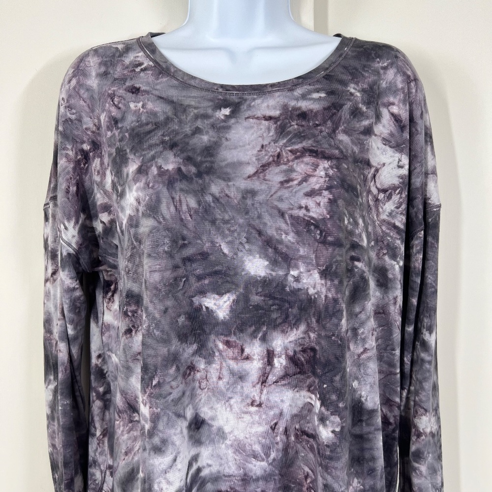Lululemon To the Point Mist Diamond Dye Glacier Grey, see measurement 4 size - Picture 7 of 15